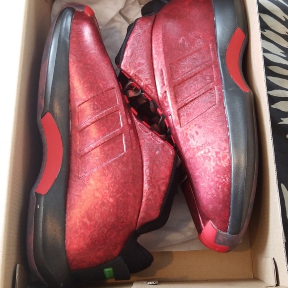 Adidas - Picture 4 of 5